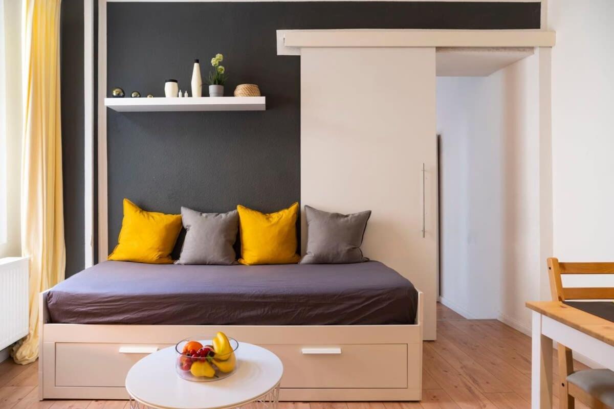 2 Bedroom In Great Location In Kreuzberg Berlin Luaran gambar