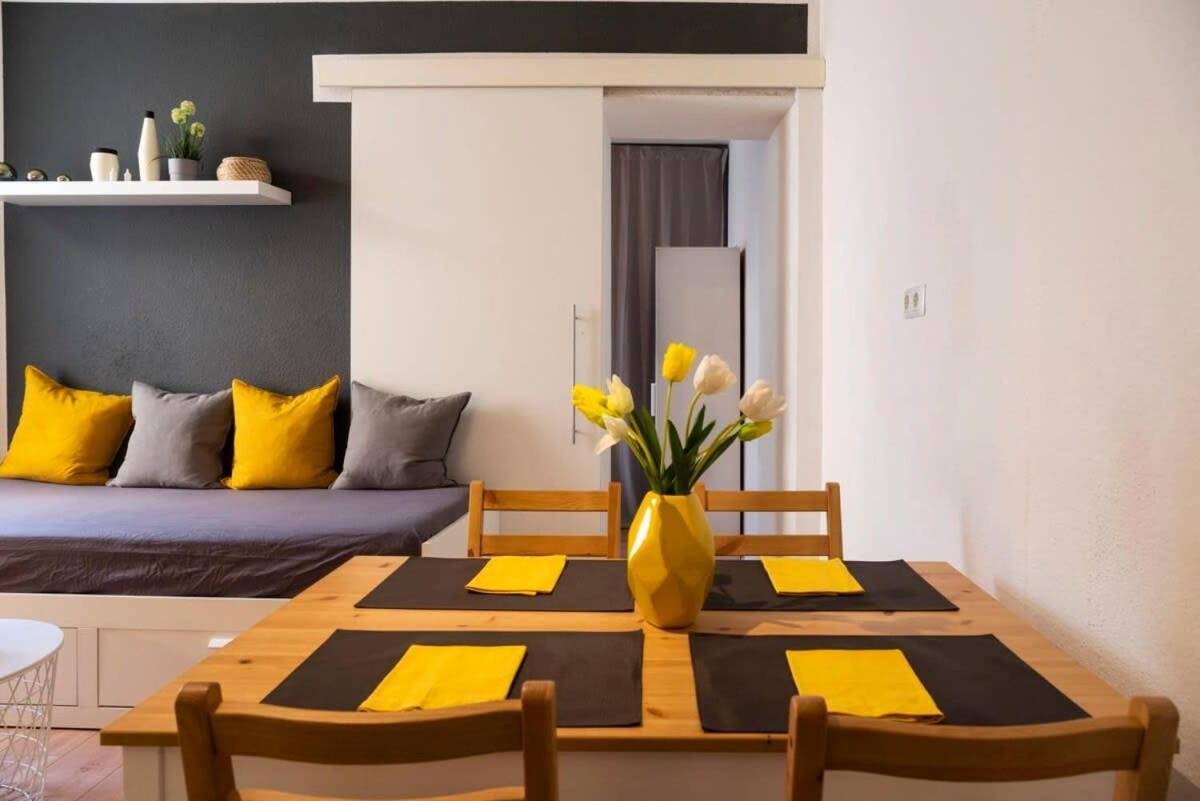 2 Bedroom In Great Location In Kreuzberg Berlin Luaran gambar